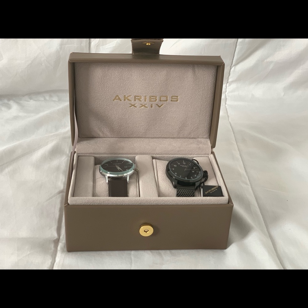 Akribos XXIV Men’s steel mesh & watch set 2 piece